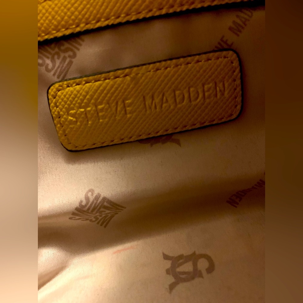 Steve Madden small backpack - Picture 6 of 7